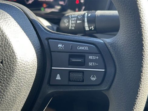 Used 2025 Honda Accord SE image 34