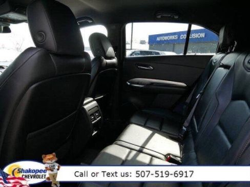 Used 2020 Cadillac XT4 Premium Luxury image 9