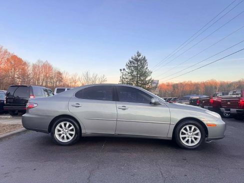 Used 2003 Lexus ES 330 Sedan image 4
