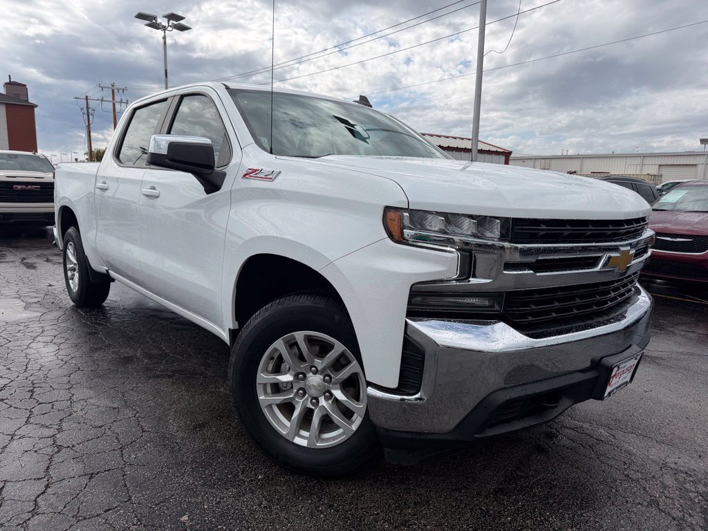 Used 2021 Chevrolet Silverado 1500 LT AWD/4WD image 2