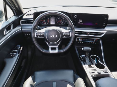 Used 2024 Kia K5 GT-Line image 16