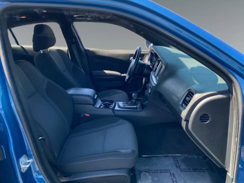 Used 2021 Dodge Charger SXT w/ Blacktop Package RWD image 15