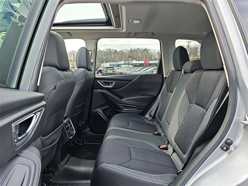 Used 2023 Subaru Forester Premium image 10