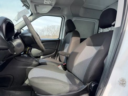 Used 2017 RAM ProMaster City Tradesman FWD image 11