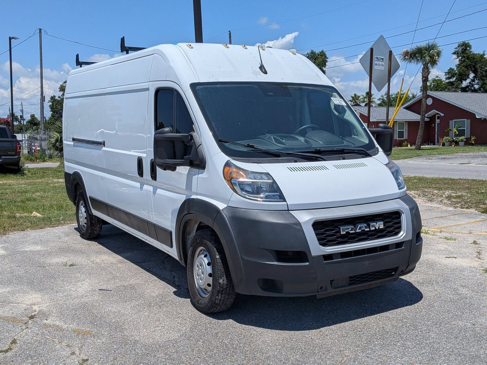 Used 2022 RAM ProMaster 2500 w/ Interior LED Lighting Group FWD image 3