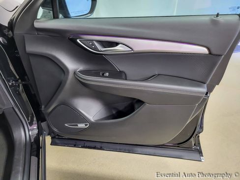 Used 2025 Buick Envision Sport Touring image 24