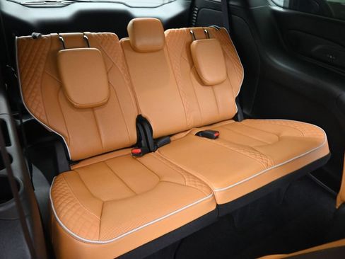 Used 2022 Chrysler Pacifica Pinnacle FWD image 14