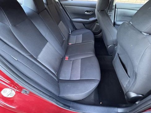 Used 2022 Nissan Sentra SV w/ Trunk Package image 14