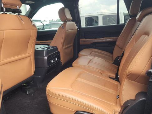 Used 2022 Ford Expedition Max Platinum image 10