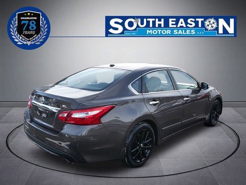 Used 2016 Nissan Altima 2.5 SL w/ 2.5 Technology w/LED Package image 6