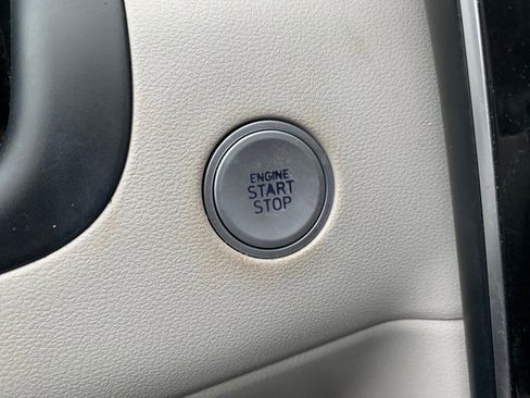 Certified 2023 Hyundai Tucson Limited image 30