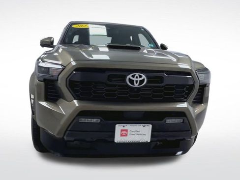 Certified 2024 Toyota Tacoma TRD Sport w/ TRD Sport Premium Package image 4