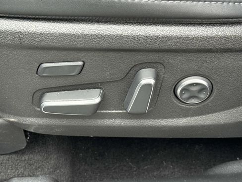 Used 2023 Hyundai Santa Fe Calligraphy image 21