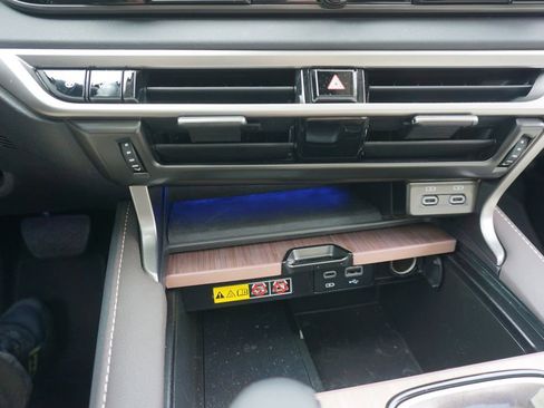 Used 2025 Lexus RX 350 w/ Convenience Package AWD/4WD image 13