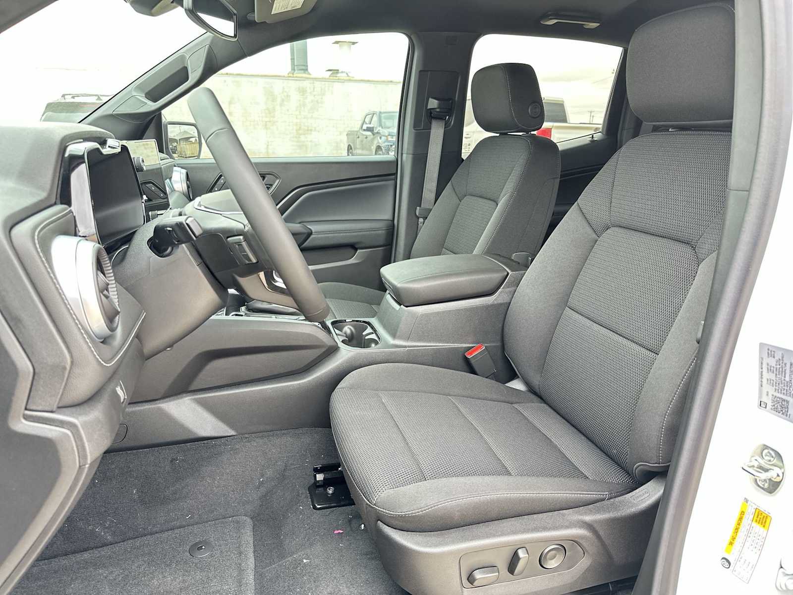 New 2026 Chevrolet Colorado LT RWD image 19