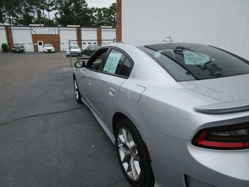 Used 2022 Dodge Charger GT RWD image 8