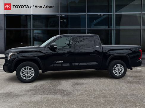 Used 2024 Toyota Tundra SR5 w/ SR5 Convenience Package image 3