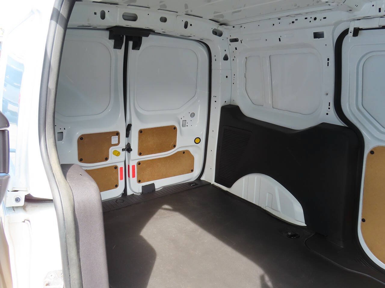 Used 2018 Ford Transit Connect XL FWD image 12