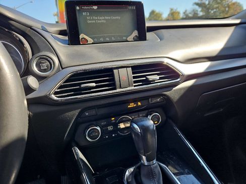 Used 2016 MAZDA CX-9 Touring image 17