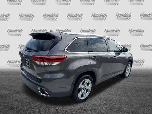 Used 2018 Toyota Highlander Limited FWD image 10