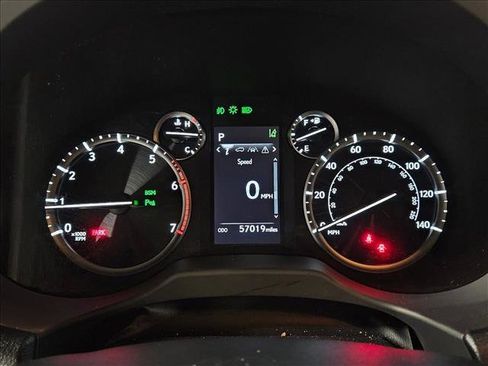 Used 2023 Lexus GX 460 Premium image 11