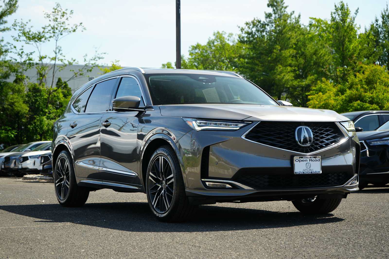 Used 2026 Acura MDX w/ Advance Package AWD/4WD image 1