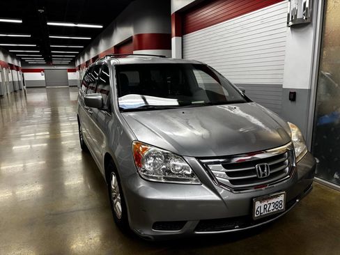 Used 2010 Honda Odyssey EX image 8