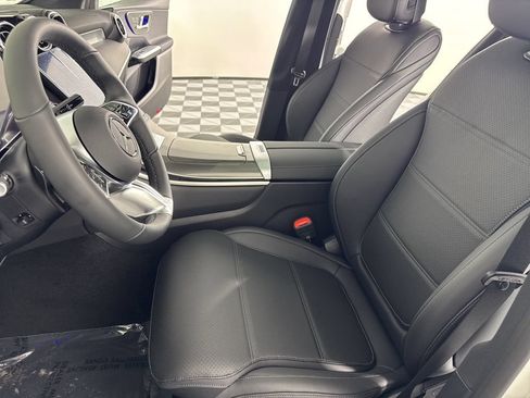 Certified 2026 Mercedes-Benz GLC 300 4MATIC image 18