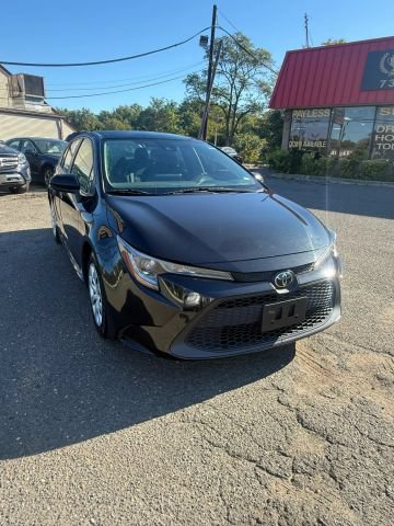 Used 2022 Toyota Corolla LE FWD image 3