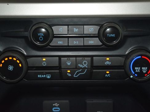 Used 2024 Ford F250 XL w/ STX Appearance Package AWD/4WD image 25