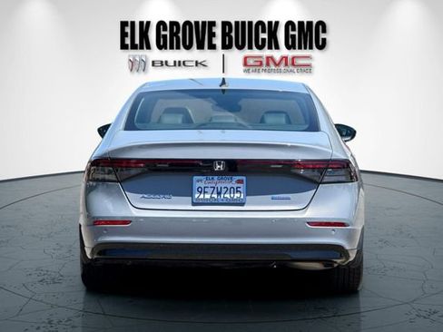 Used 2023 Honda Accord EX-L image 5