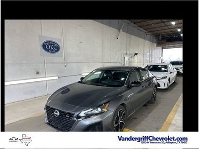 Used 2025 Nissan Altima 2.5 SR