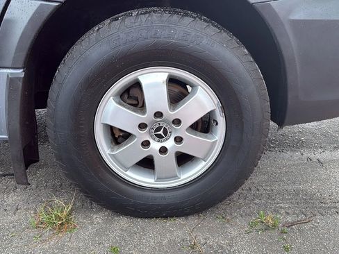 Used 2018 Mercedes-Benz Sprinter 2500 image 15