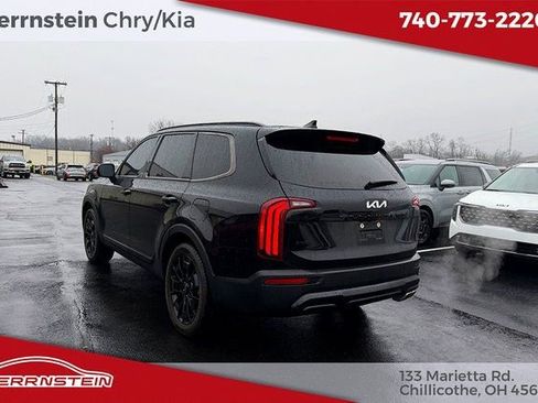 Used 2022 Kia Telluride EX w/ EX Premium Package image 5