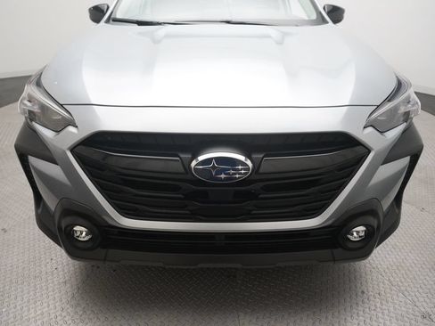 Used 2025 Subaru Outback Onyx Edition AWD/4WD image 22