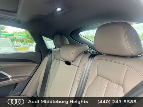Used 2025 Audi Q5 Premium Plus w/ Premium Plus AWD/4WD image 36