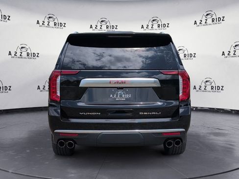 Used 2022 GMC Yukon Denali w/ Denali Premium Package AWD/4WD image 5