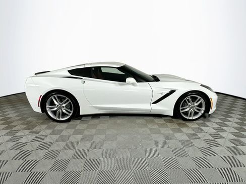 Used 2019 Chevrolet Corvette Stingray Coupe w/ 1LT RWD image 8