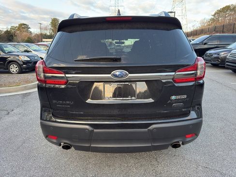 Used 2022 Subaru Ascent Onyx Edition image 6