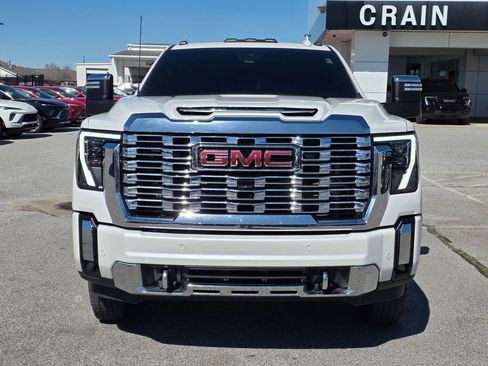 Used 2024 GMC Sierra 3500 Denali w/ Denali Reserve Package image 2