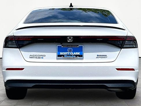 Used 2025 Honda Accord Sport image 7
