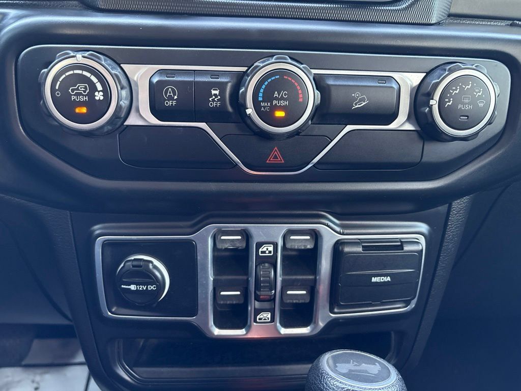 Used 2020 Jeep Wrangler Unlimited Sport S AWD/4WD image 21