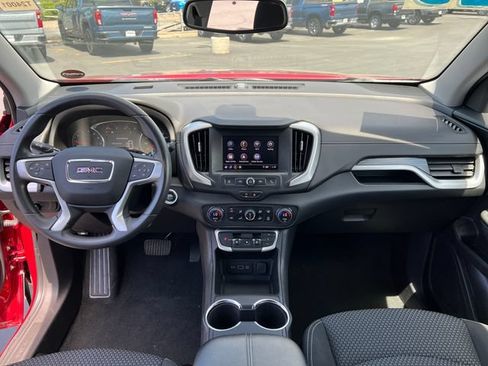 Certified 2023 GMC Terrain SLE w/ Driver Convenience Package FWD image 12