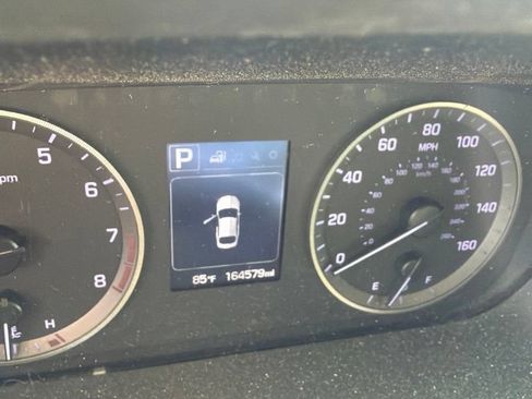Used 2015 Hyundai Sonata SE FWD image 1