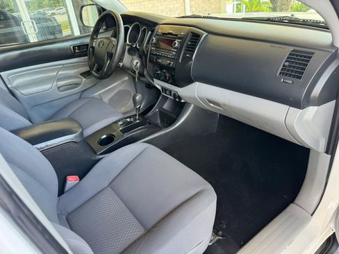 Used 2012 Toyota Tacoma PreRunner w/ Convenience Pkg RWD image 22