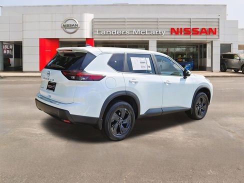 New 2026 Nissan Rogue SV w/ Cold Weather Package FWD image 3