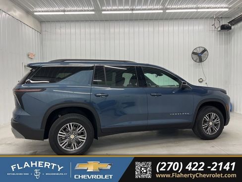 New 2026 Chevrolet Traverse LT AWD/4WD image 2