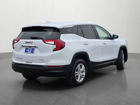 Used 2024 GMC Terrain SLE AWD/4WD image 6