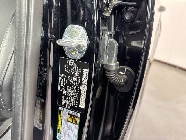 Used 2022 Kia Telluride LX AWD/4WD image 38