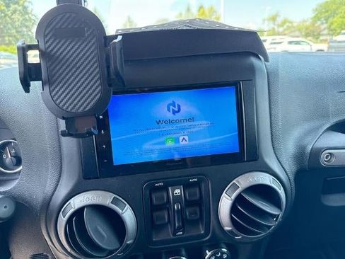 Used 2017 Jeep Wrangler Unlimited Sport w/ Quick Order Package 24S AWD/4WD image 14